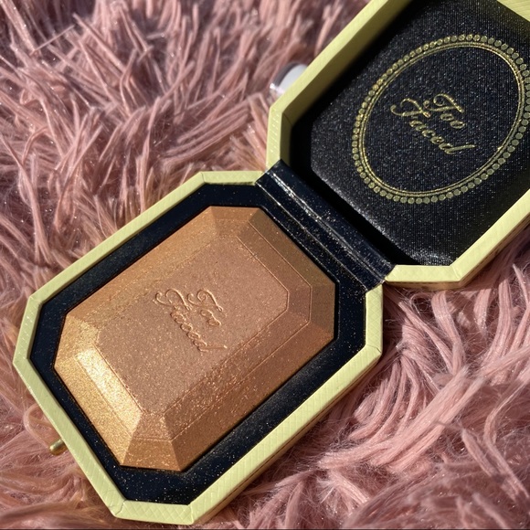 Contour Palette & Illuminator - Tarte - Picture 4 of 4